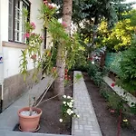 Csaladi Vendeghaz *